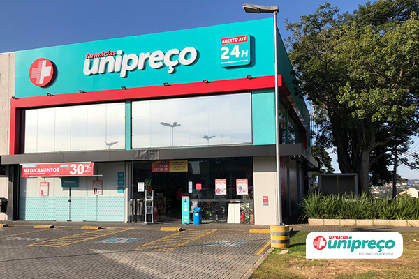 loja unipreço mega bairro alto.jpg